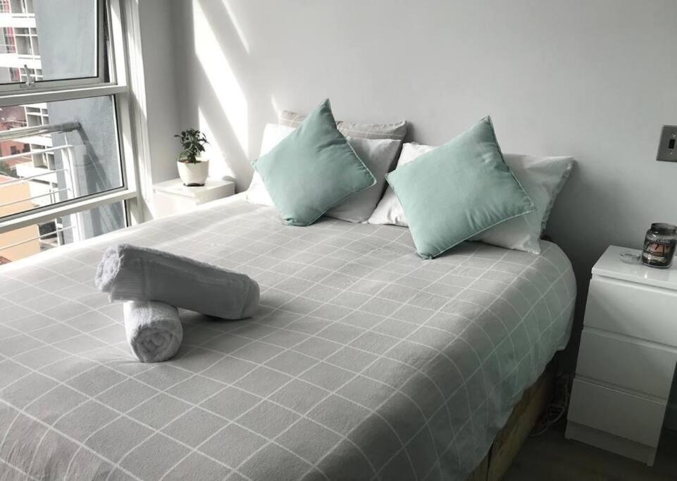 Stunning Studio Apartment In Cbd Cape Town Luaran gambar